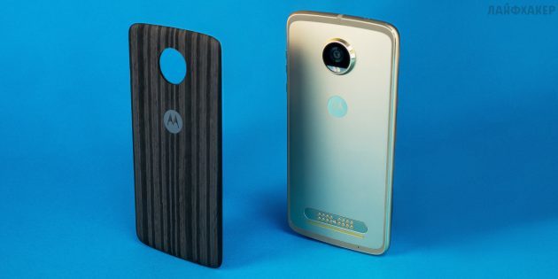 Moto Z2 Play: dekorative panel