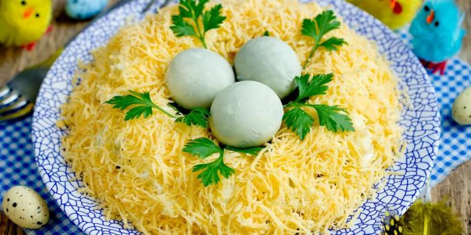 Capercaillies nest salat med ost