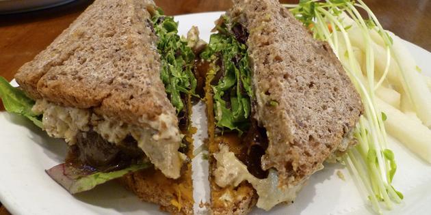 oppskrifter meatless retter: sandwich med bønnepasta