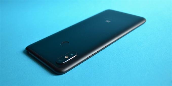 gjennomgang Xiaomi Mi Max 3: Knapper