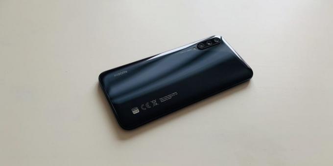 Xiaomi Mi A3: bakpanelet