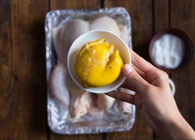 Ovns kylling med sitron: Tilsett sitron