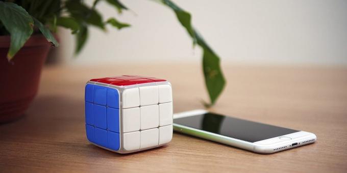 Samle Rubiks kube. GoCube kobler til smarttelefonen
