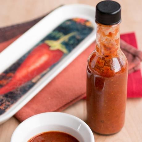 Krydret sauser: veldig sterkt krydret chili saus