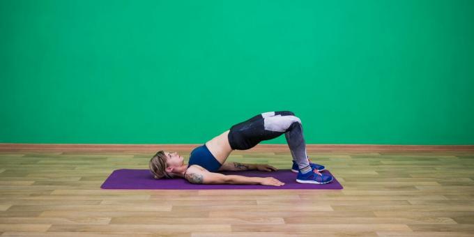 Enkle yogaøvelser: Bridge Pose
