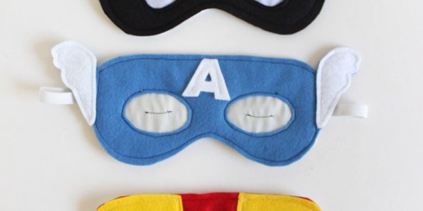 Hvordan lage gaver 23. februar med sine egne hender: superhelt maske for søvn
