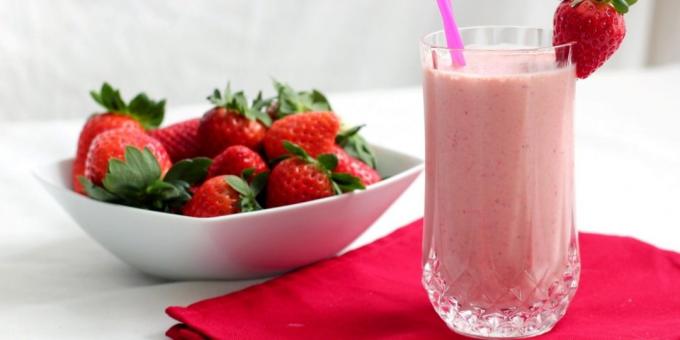 Oppskrifter med jordbær: Kan brukes milkshake med jordbær