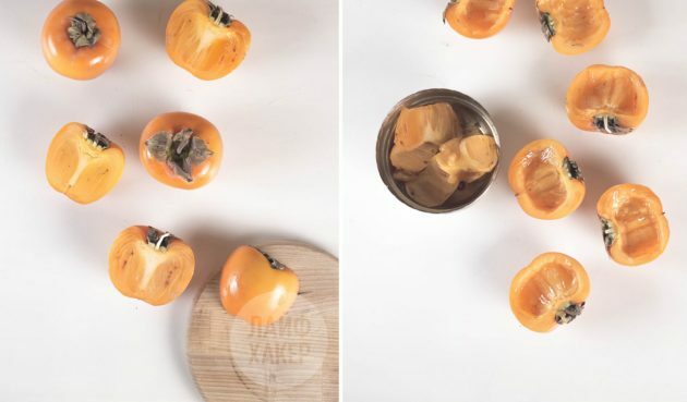 Bakte persimmons: Del frukten i halvdeler og fjern omtrent en tredjedel av massen fra hver
