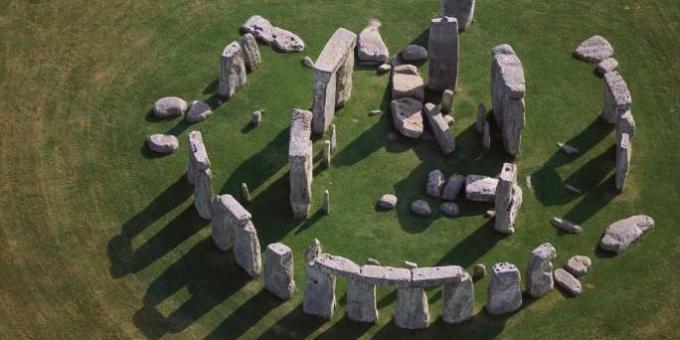 Ferier i juni: Stonehenge, UK