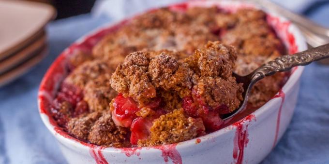 Oppskrifter med jordbær: Quick kake med jordbær