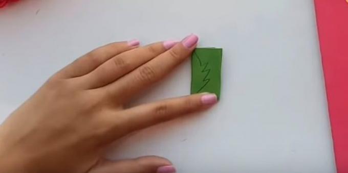 Bursdagskort med dine egne hender: kutt fra grønne papir blader