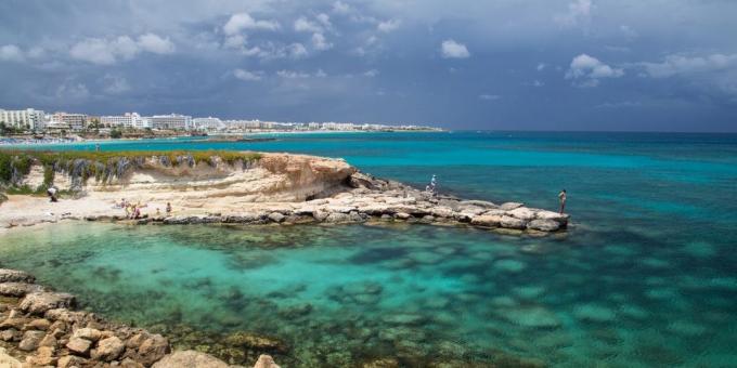 Hvor å gå i løpet av mai helligdager: Kypros