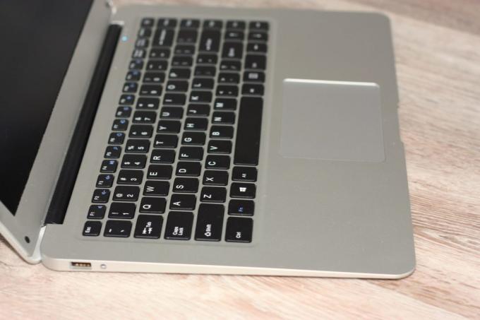 OVERSIKT: Jumper EZBook 2 - den perfekte bærbare for studier i 12 500 rubler