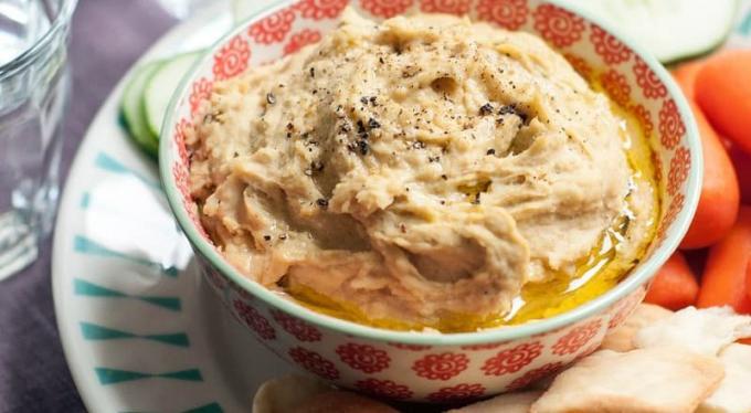 nyttig snack: Hummus