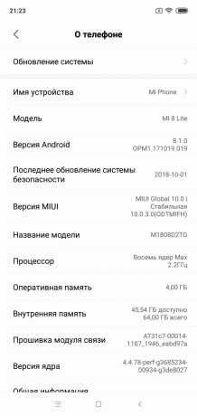 Oversikt Xiaomi Mi 8 Lite: System versjon