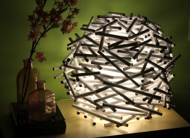 Lampeskjerm laget av avis rørene