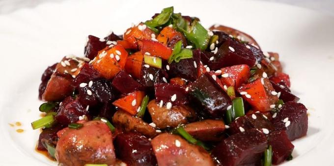 Lean salat med sopp, rødbeter og soya-honning dressing