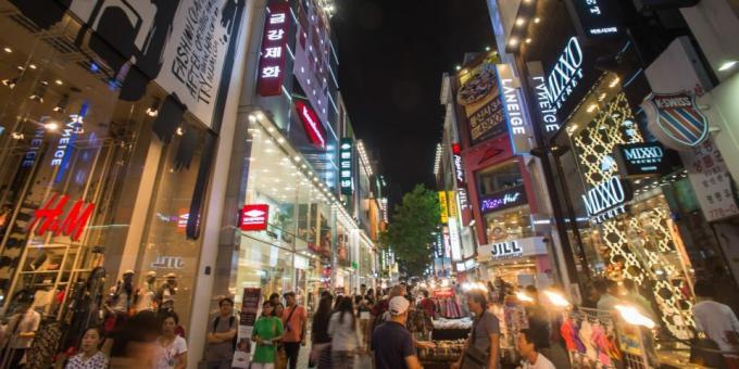 Attraksjoner Sør-Korea: Myeongdong shoppinggate