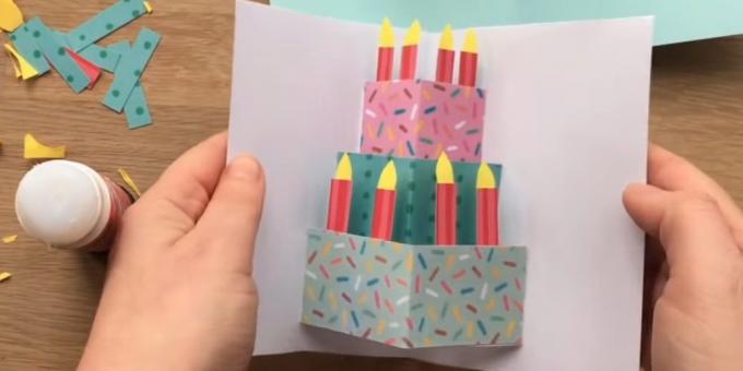 Bursdagskort med dine egne hender: klipp og lim lys til kake
