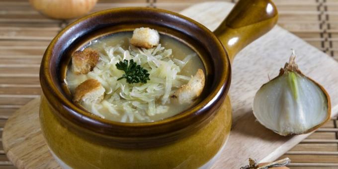 Løksuppe med ost og sennep