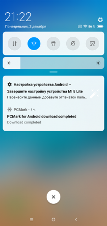 Oversikt Xiaomi Mi 8 Lite: alert