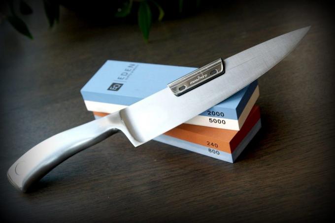 Hvordan skjerpe en kniv bar