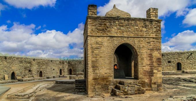 Hvil i Aserbajdsjan Ateshgah tempel