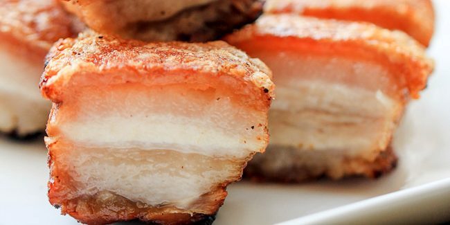 Svinekjøtt i ovnen: svinekjøtt med sprø salt skorpe på kinesisk