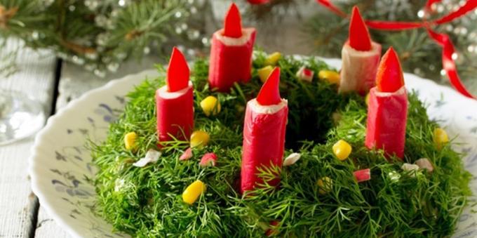 Jule salater: Salat med krabbe pinner "Christmas krans"