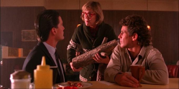 The Secret History of Twin Peaks: kvinne med en logg