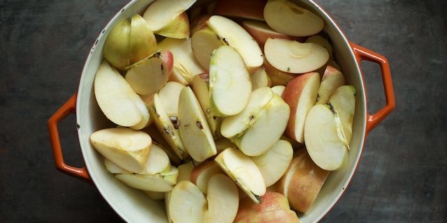 Hvordan lage hjemmelaget eple cider