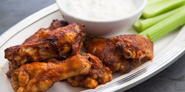 Chicken Wings "Buffalo" med "blue cheese" saus