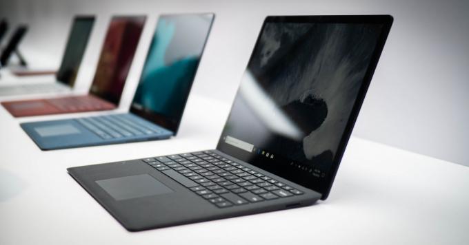 Presentasjon av Microsoft: Surface Laptop 2