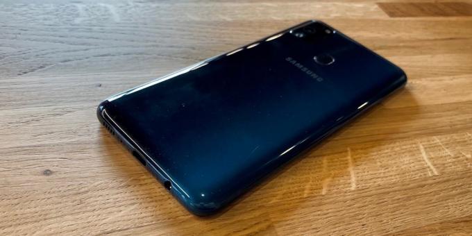 Samsung Galaxy M30s: Bakre panel
