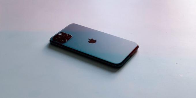 11 iPhone Pro: glass